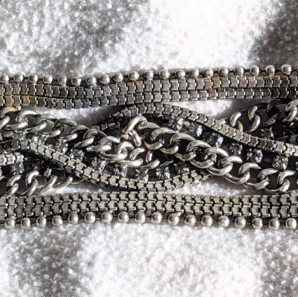 Vintage Y2K Multi-Chain Wide Silver Bracelet - Picture 5 of 6